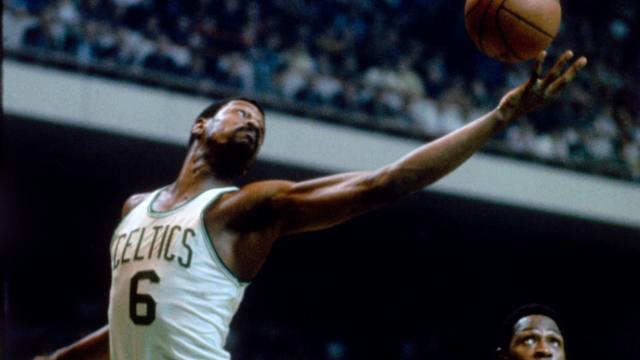 1659325560119001978.jpg bill-russell_196xnv8cjnm161su8va3b5qtc8.jpg