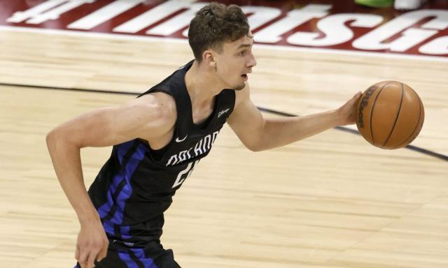 1629372890978085216.jpg GettyImages-1333389180-e1628607400748.jpg